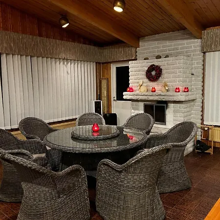 Villa Spacious Detached House For Overnight And Relaxation Kainasto